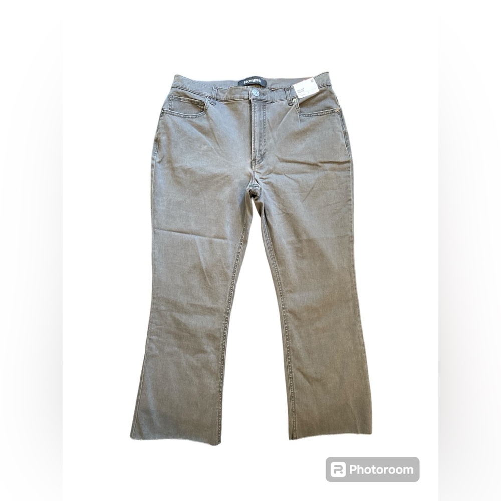 Express Bell Crop High Rise Grey Jeans Size 12 NWT